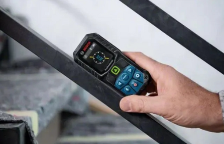 DALMIERZ LASEROWY GLM 50-27 CG BOSCH Bluetooth KOMPLET Z ETUI