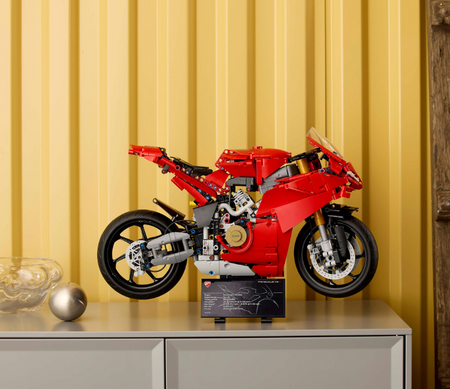 LEGO Technic 42202 Technic 42202 Ducati Panigale V4 S motocykl
